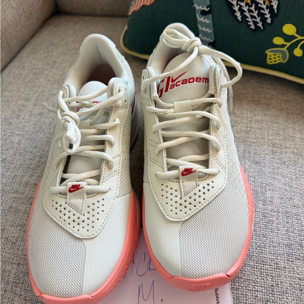 Nike GT Cut Academy size 8.5 new no box - Picture 2 of 5
